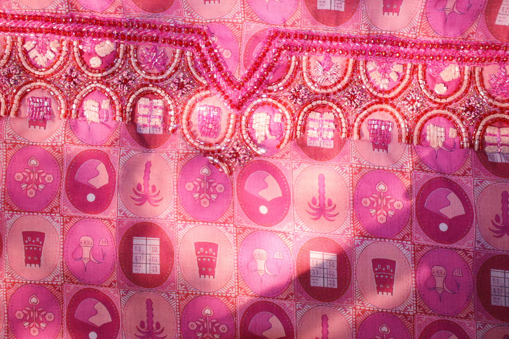 The pink dala